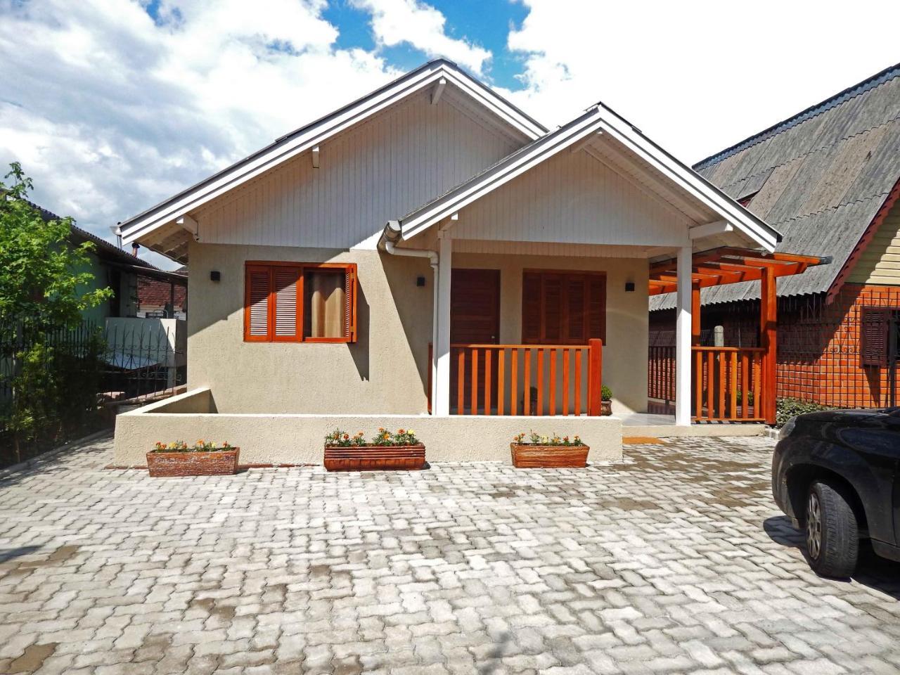 شقة Flats Ouro Gramado Localizado A 900 Metros Da Entrada Do Centro De غرامادو المظهر الخارجي الصورة